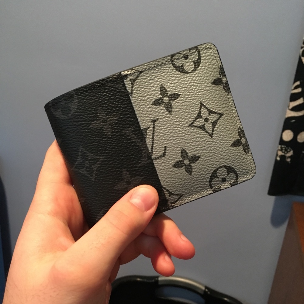 Louis Vuitton eclipse monogram multiple wallet - Picture 1 of 7